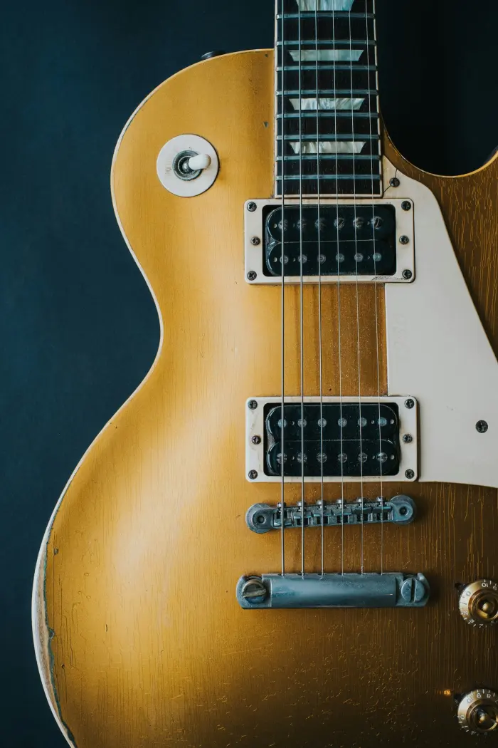 Goldtop electric guitar, 1970s